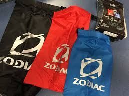 LOT 3 SACS ETANCHE ZODIAC